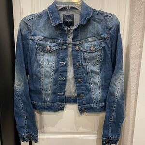 Small Jessica Simpson Blue cropped Denim Jacket